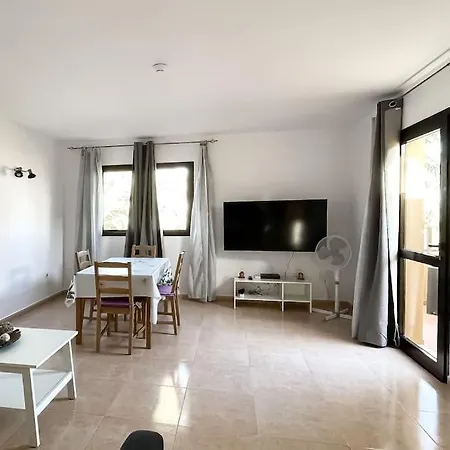 Oasis La Palmera Apartment
